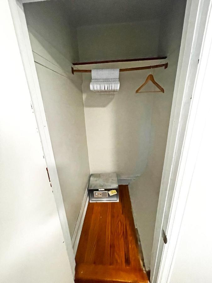 Hamilton Chic Retreat - Comfy Beds - Garden - Pool Apartamento Exterior foto