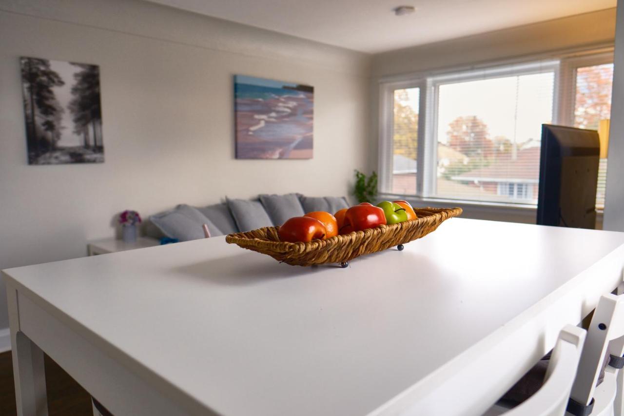 Hamilton Chic Retreat - Comfy Beds - Garden - Pool Apartamento Exterior foto