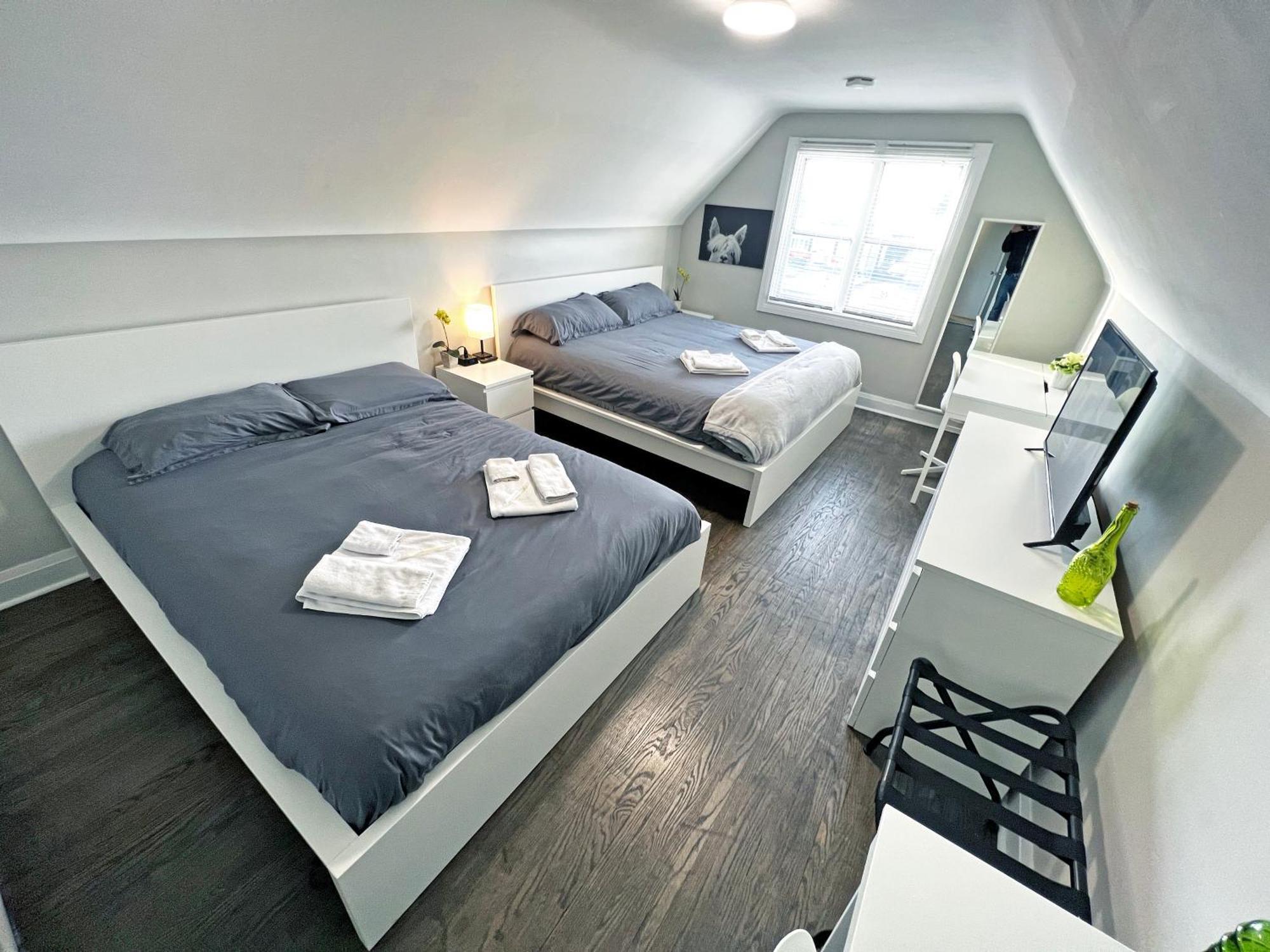 Hamilton Chic Retreat - Comfy Beds - Garden - Pool Apartamento Exterior foto