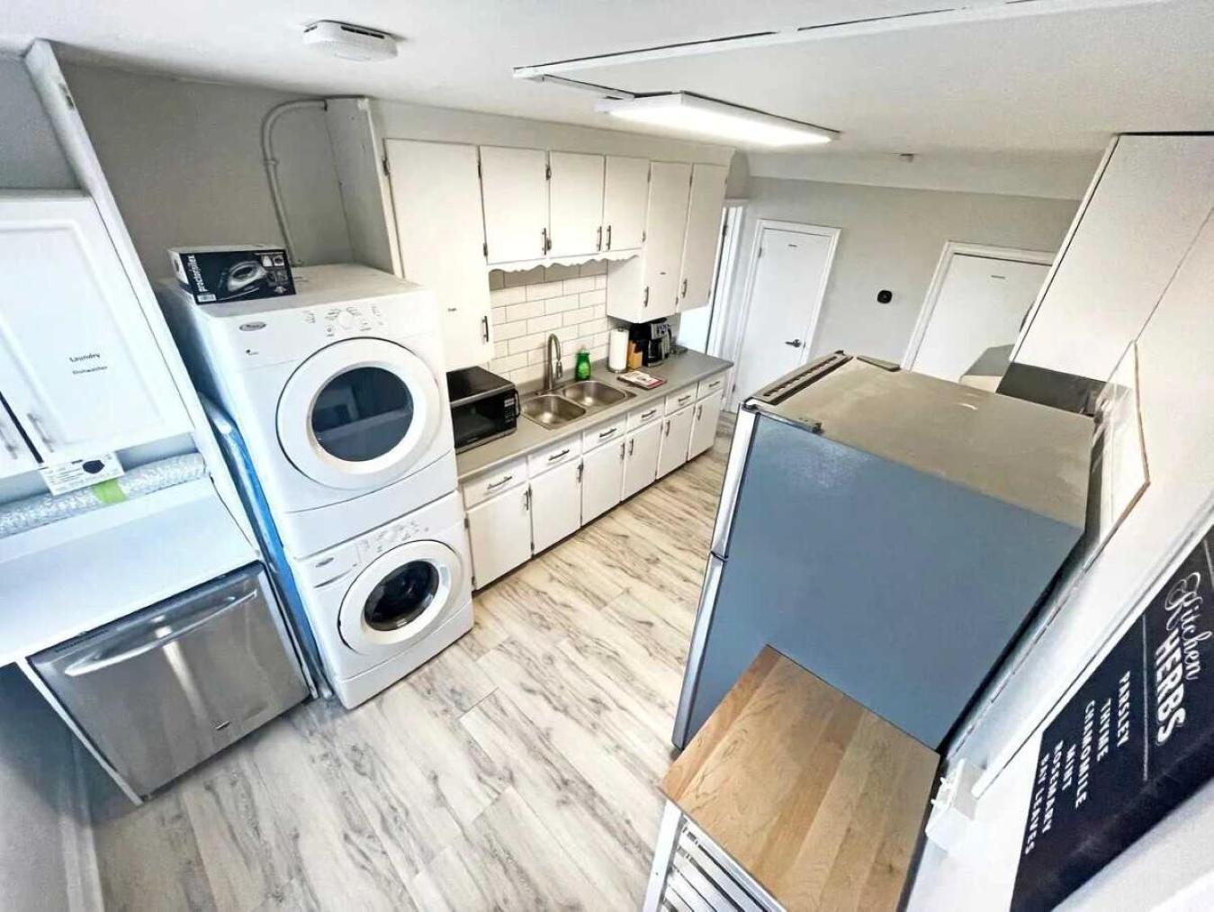 Hamilton Chic Retreat - Comfy Beds - Garden - Pool Apartamento Exterior foto