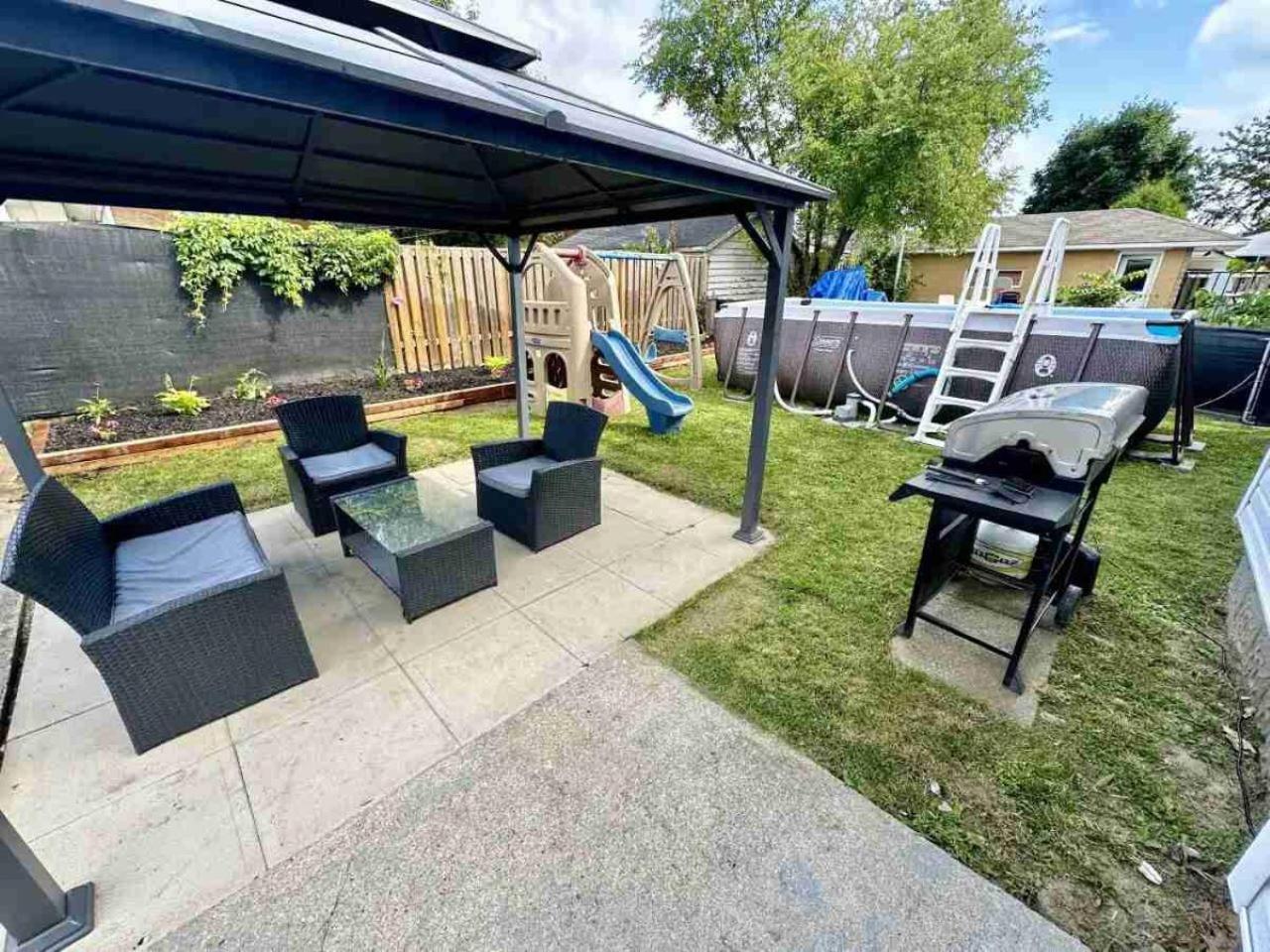 Hamilton Chic Retreat - Comfy Beds - Garden - Pool Apartamento Exterior foto